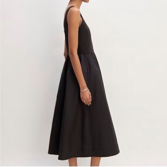 NEW Everlane The Riviera Midi Dress Black Medium - Picture 1 of 7